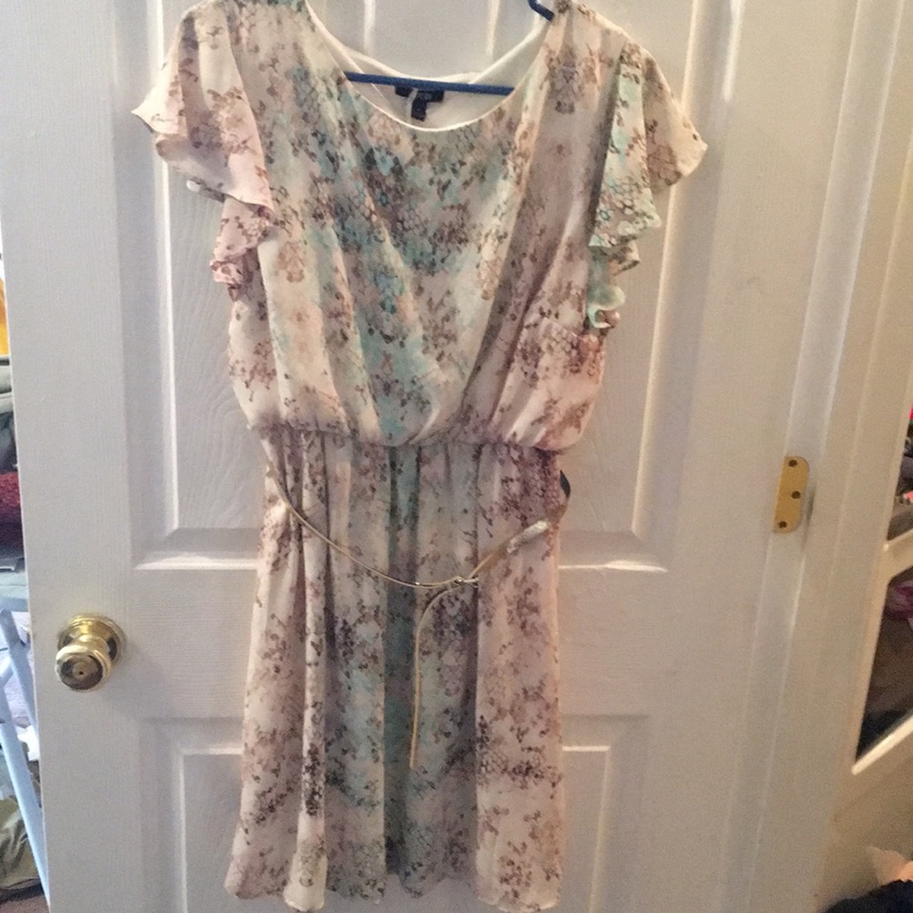 Knee length Apt 9 dress